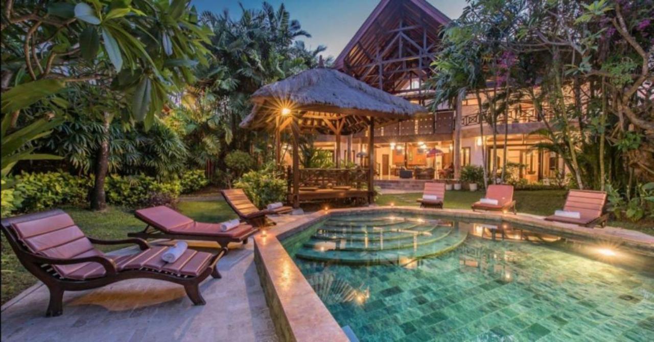 New Daria Villas Seminyak Kültér fotó